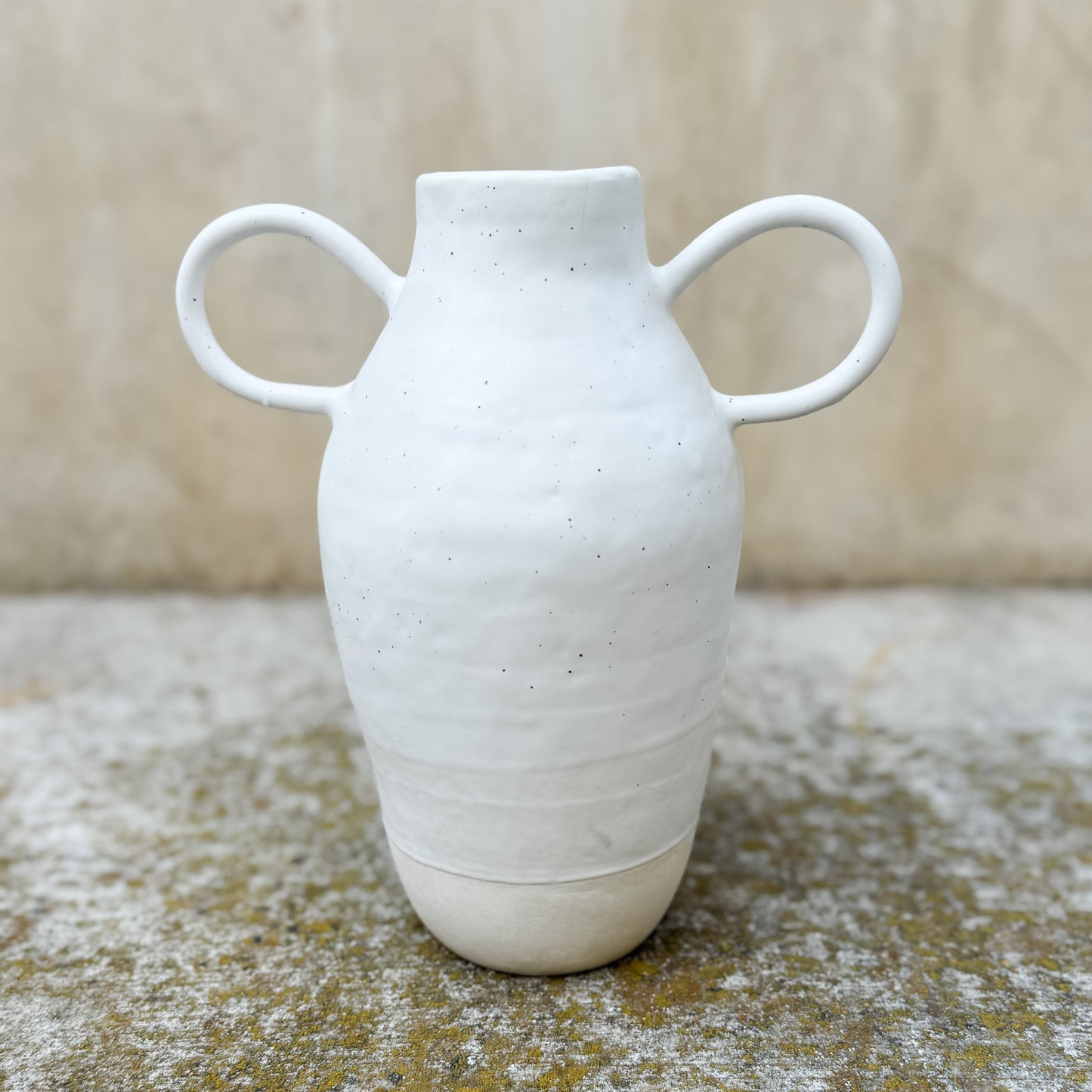 bud vase with loop handles medium