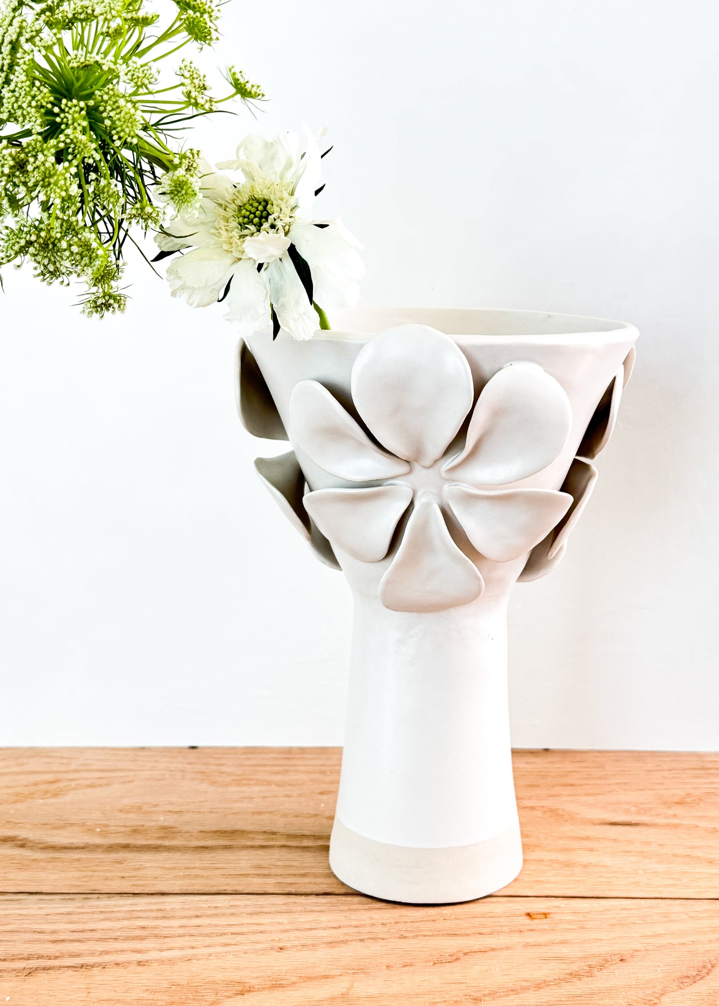 kate vessel with flowers