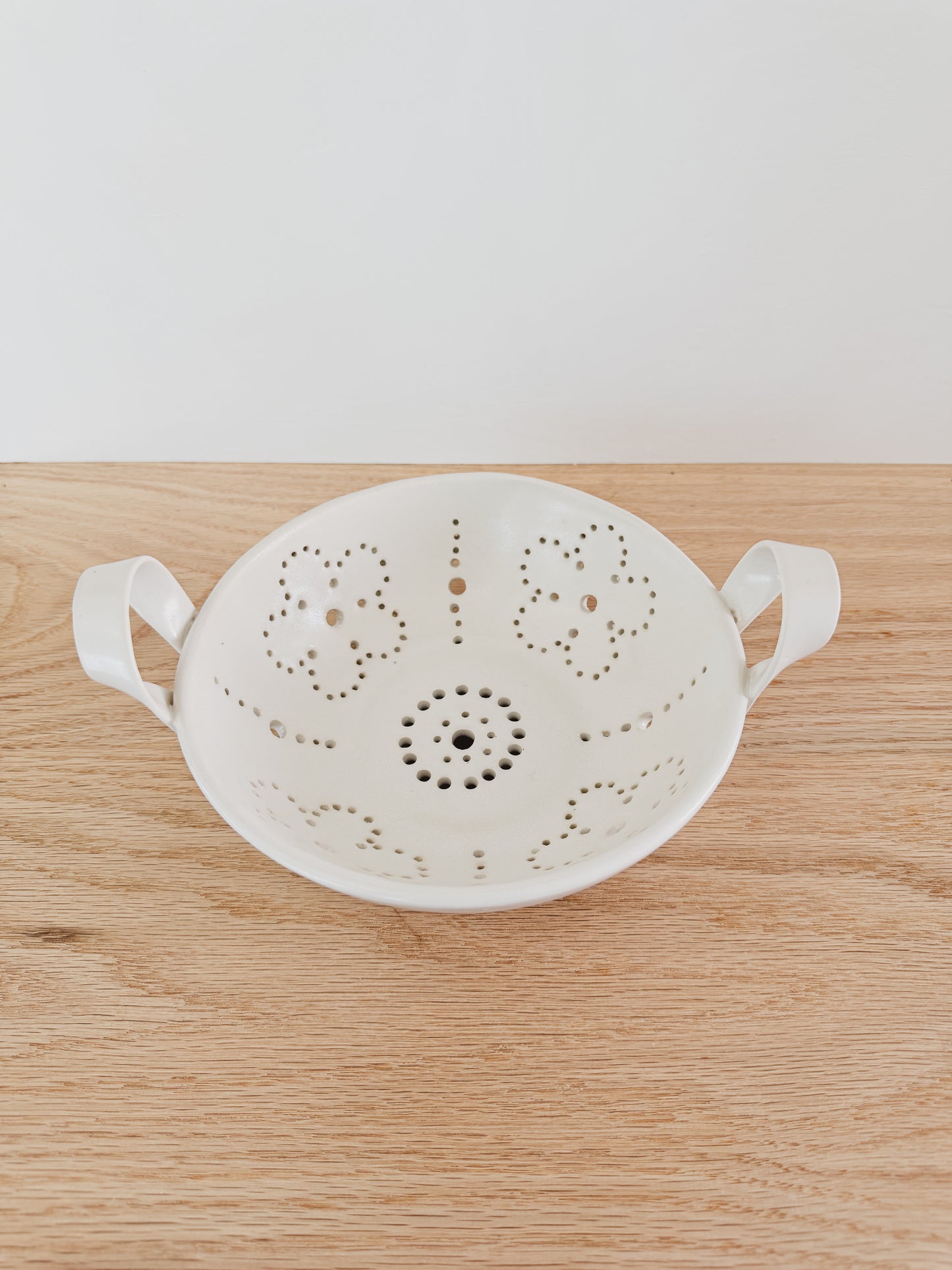 small flower berry bowl