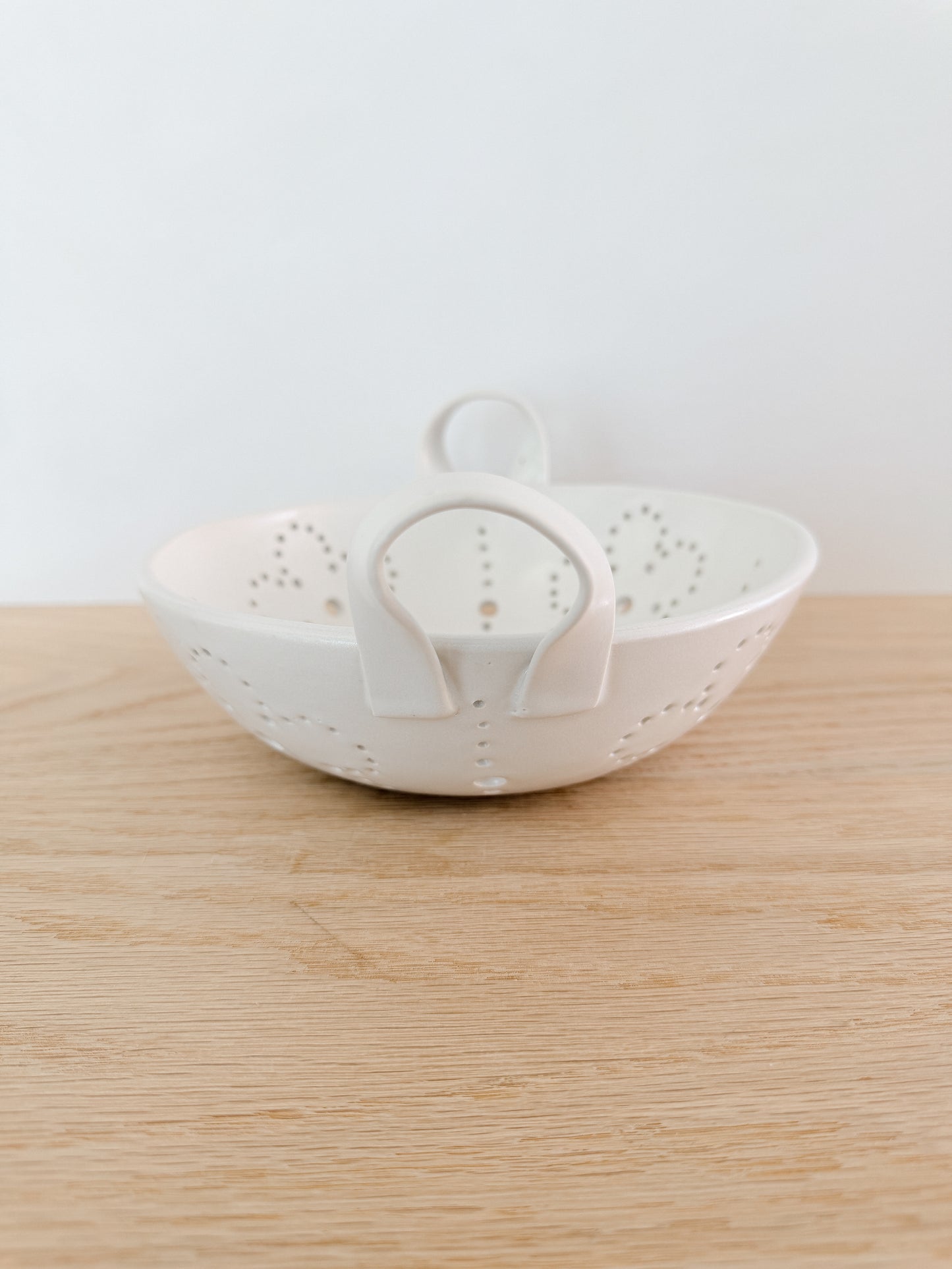 small flower berry bowl
