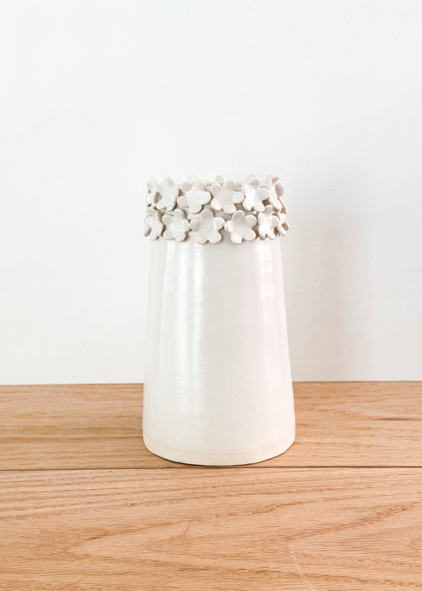 jessie flower vase