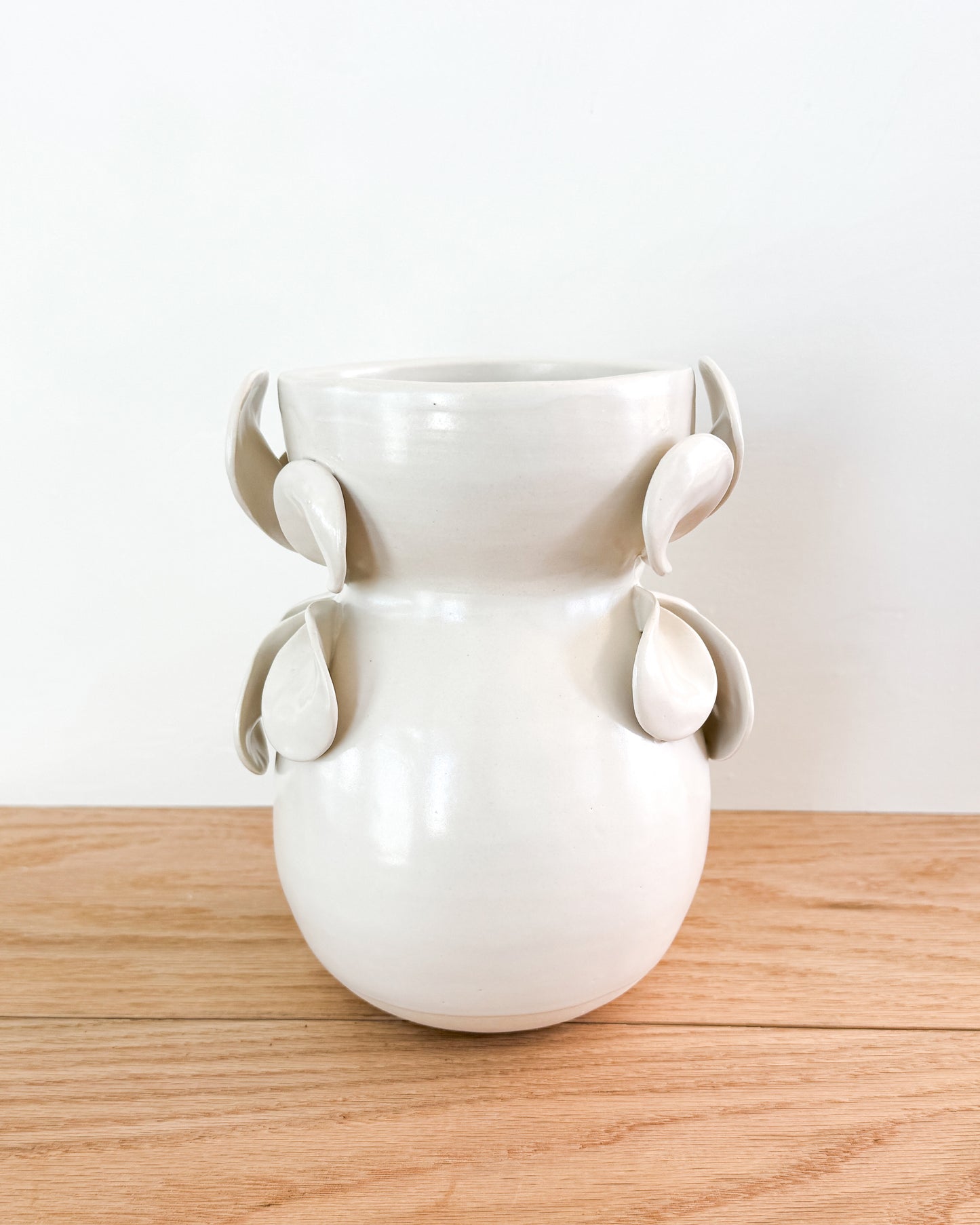 chloe vase