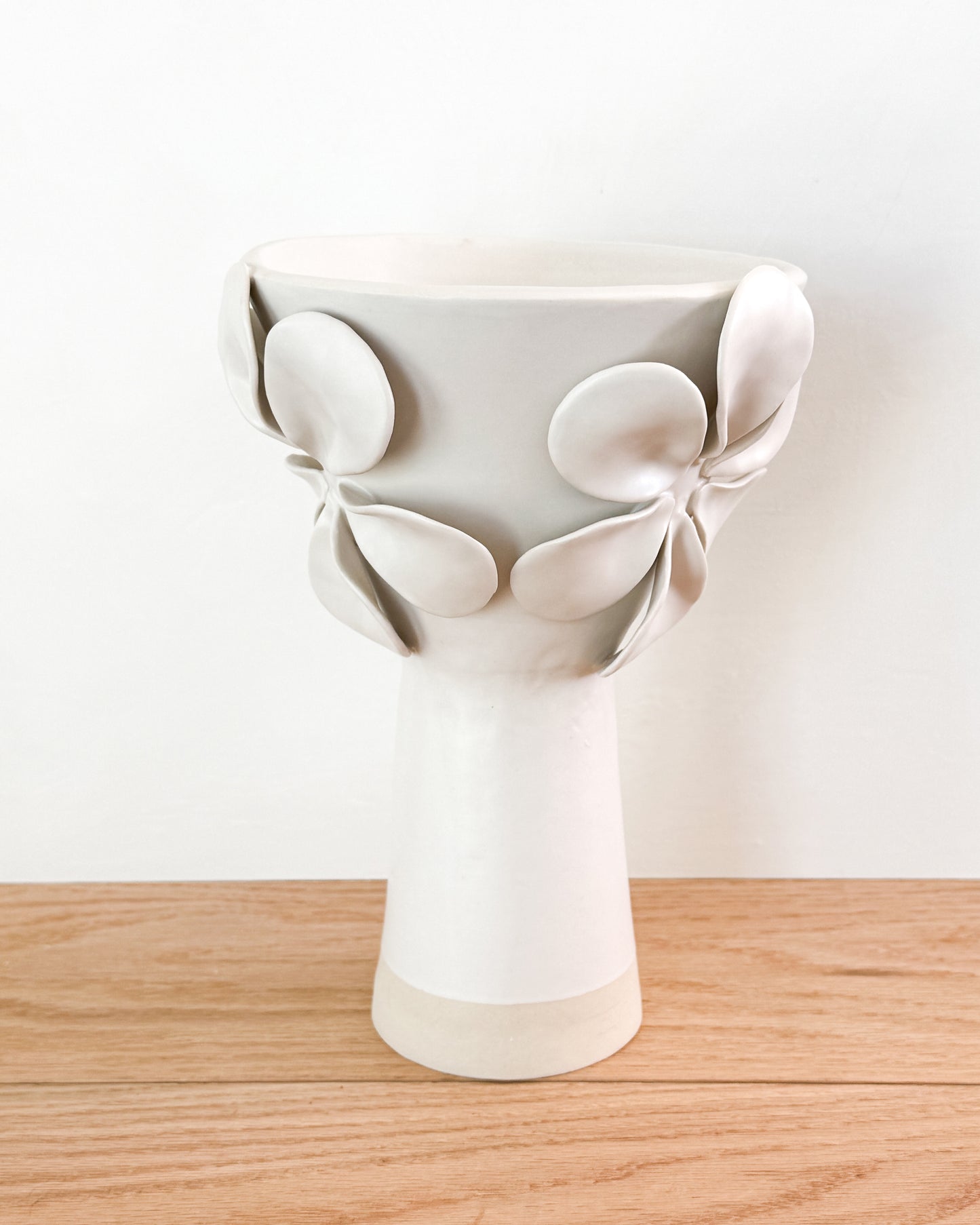 kate vessel with flowers