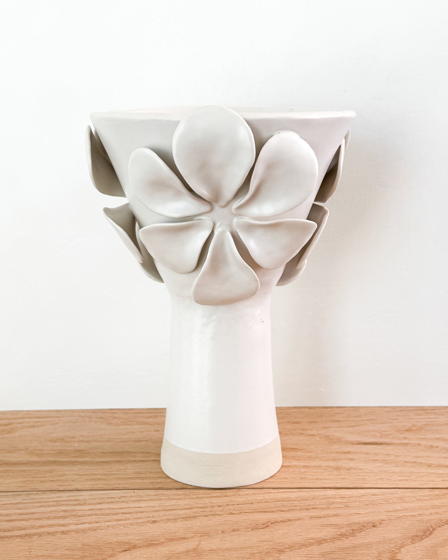 kate vessel with flowers